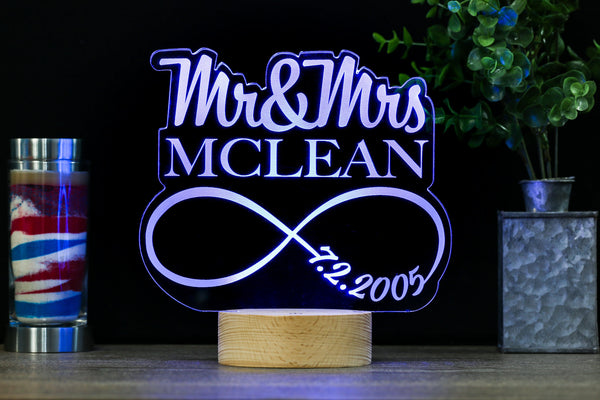 Mr & Mrs Wedding Anniversary Sign Decor Couples LED Table Light or Gift for Couple